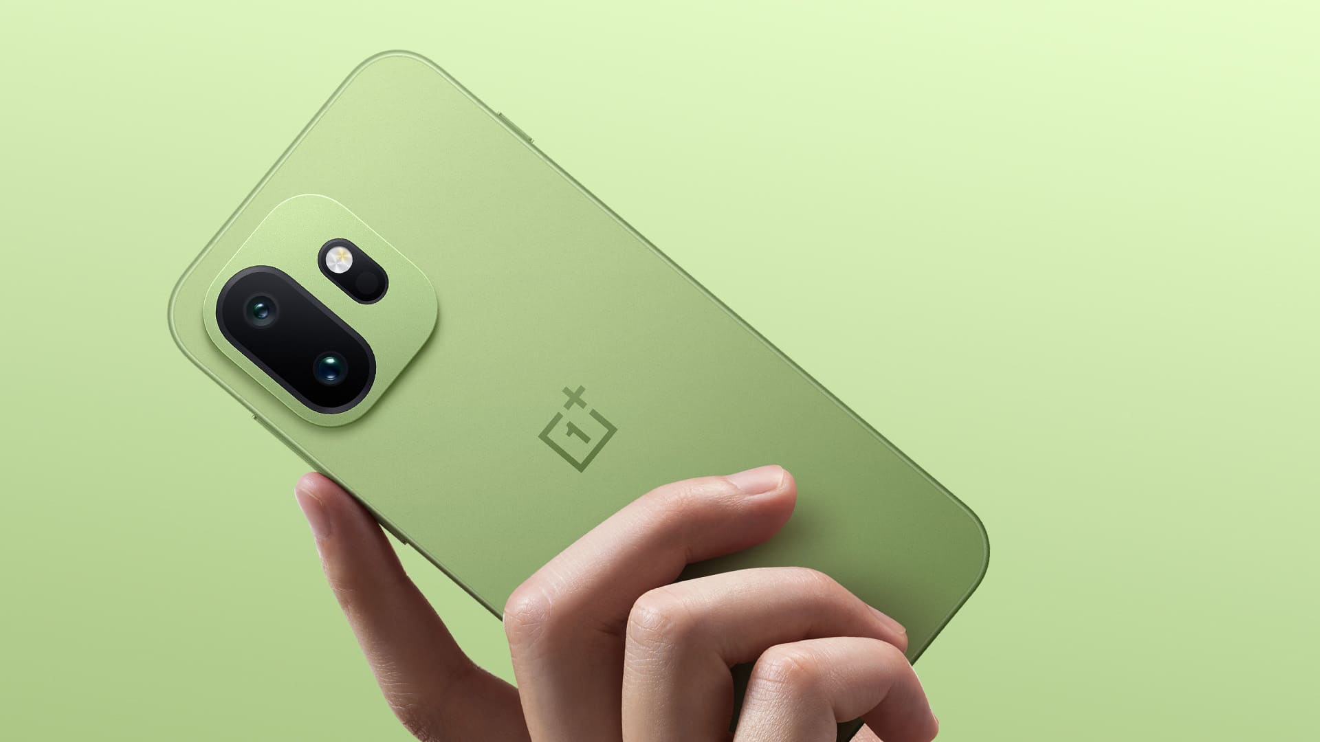 Компактный король: OnePlus 15T шокирует батареей на 7500 мАч и мощью Snapdragon 8 Elite Gen 5